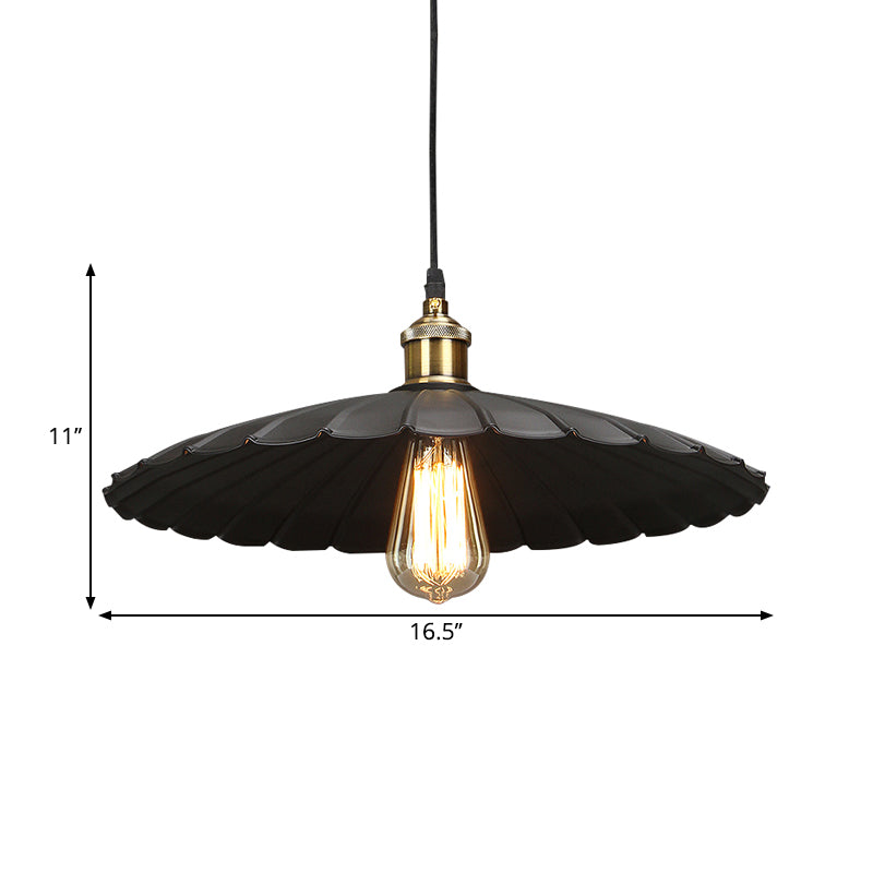 Élodie Industrial Black Scalloped Pendant Light