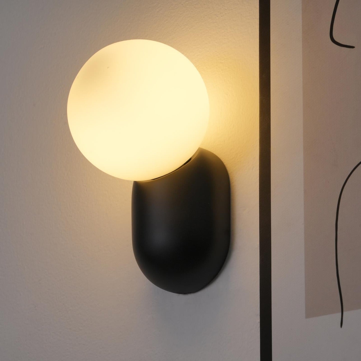 Aurélie Cantilever Wall Light Resin and Glass Decorative Lighting