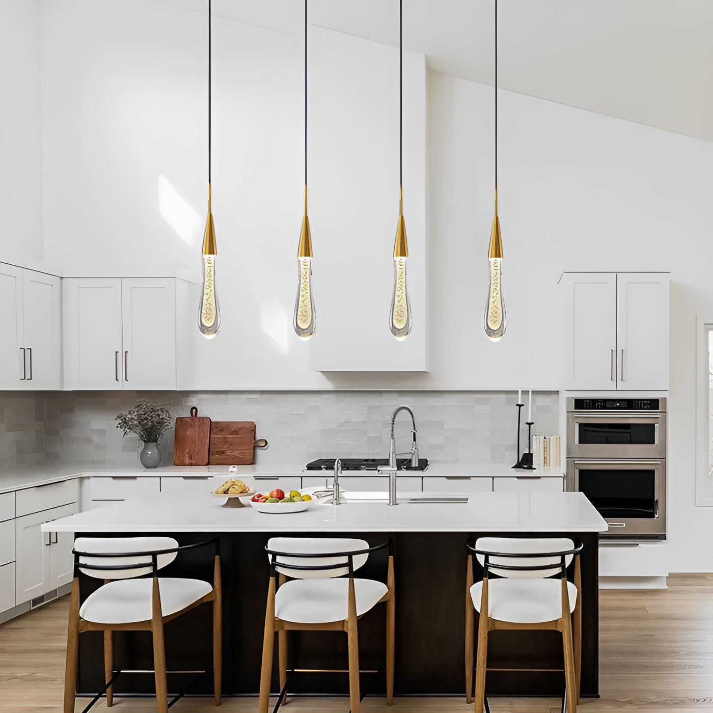 Amélie Golden Droplet Pendant Light