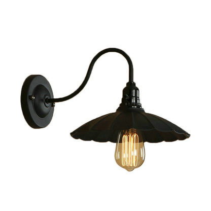 Sienna Scalloped Gooseneck Wall Sconce