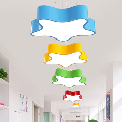 Chloé Kids LED Hanging Light Star Acrylic Pendant