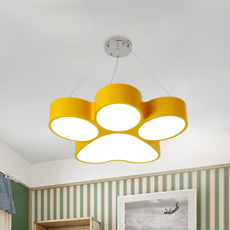 Fleur Dog Claw LED Acrylic Chandelier