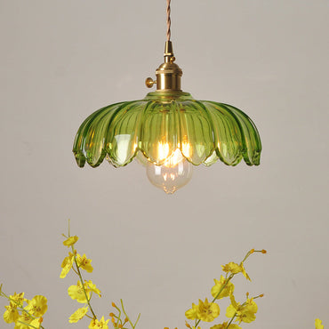 Aurélie Green Scalloped Glass Retro Pendant Light