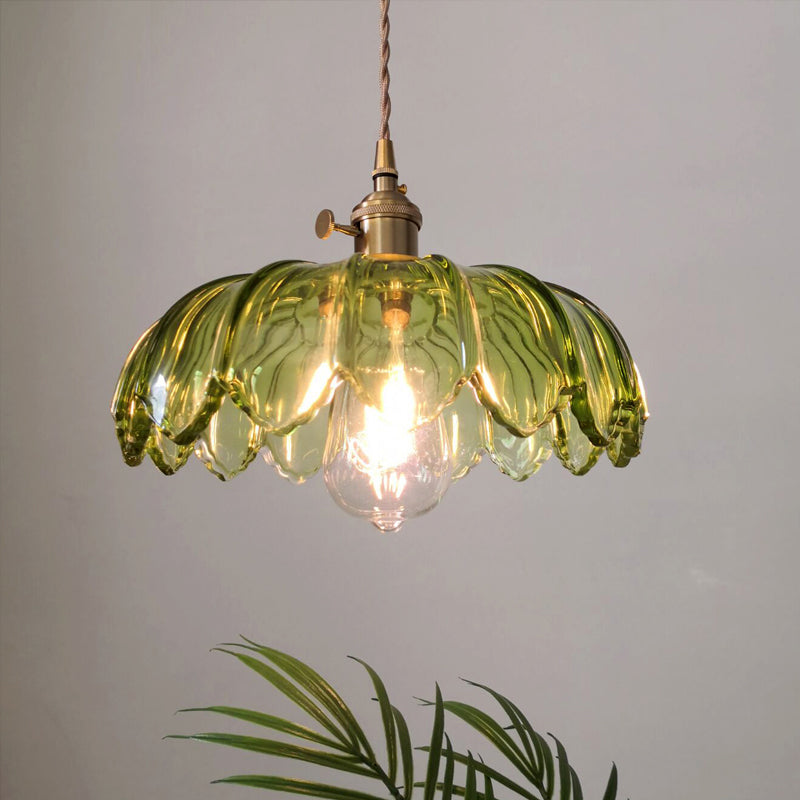 Aurélie Green Scalloped Glass Retro Pendant Light