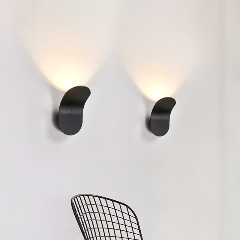 Élodie Modern Metal LED Bedside Wall Light
