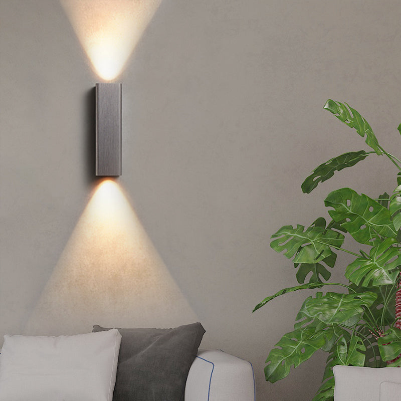 Aurélie Mini Column Wall Lamp – Metal Sconce, 4 Inch & Under