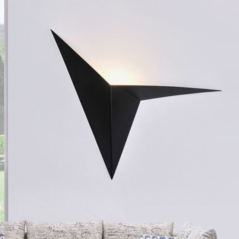 Adélie Polygon LED Wall Sconce Black/White Modern