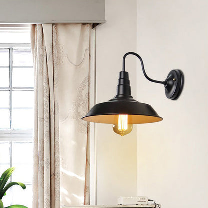Éloïse Gooseneck Barn-Style Wall Sconce