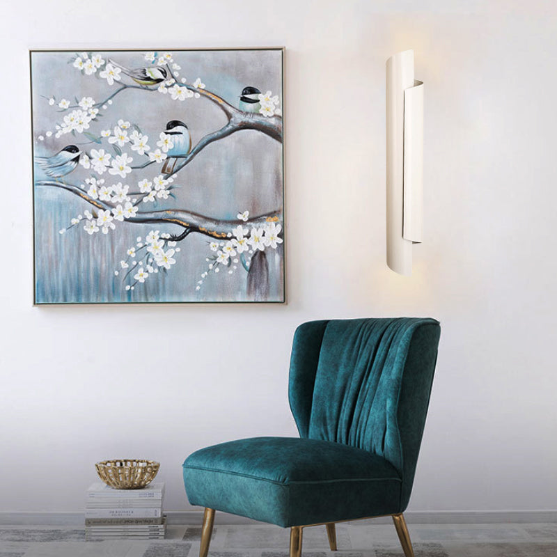Valérie Scrolled Dual Light Wall Sconce Black/White/Gold