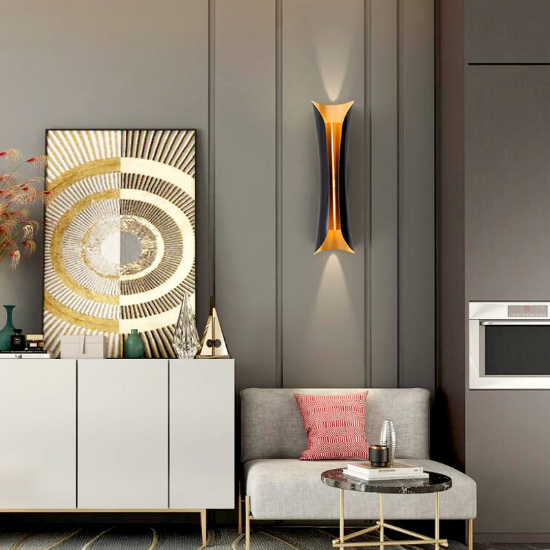 Anaïs Modern Curl Metal Wall Sconce