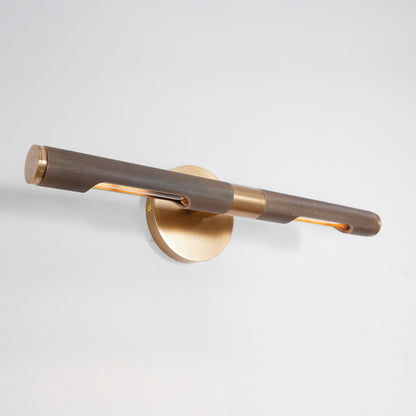 Émile Anvers Picture Wall Lamp with Brass Finish