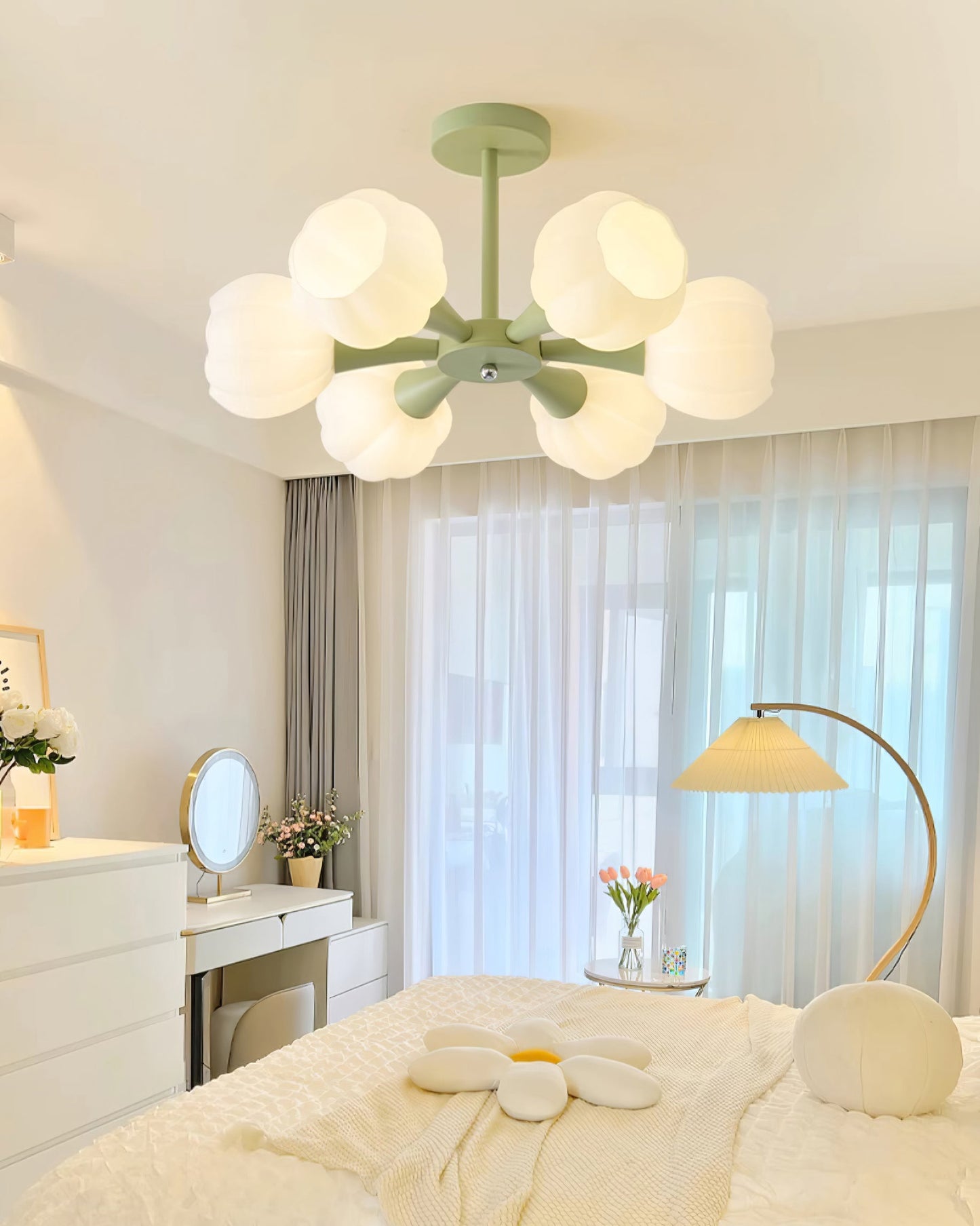 Élodie Pumpkin Glass Chandelier
