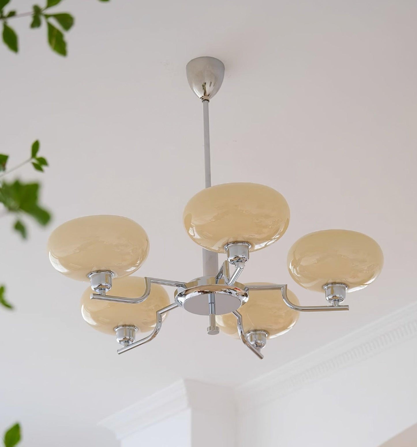 Geneviève Deco Chandelier