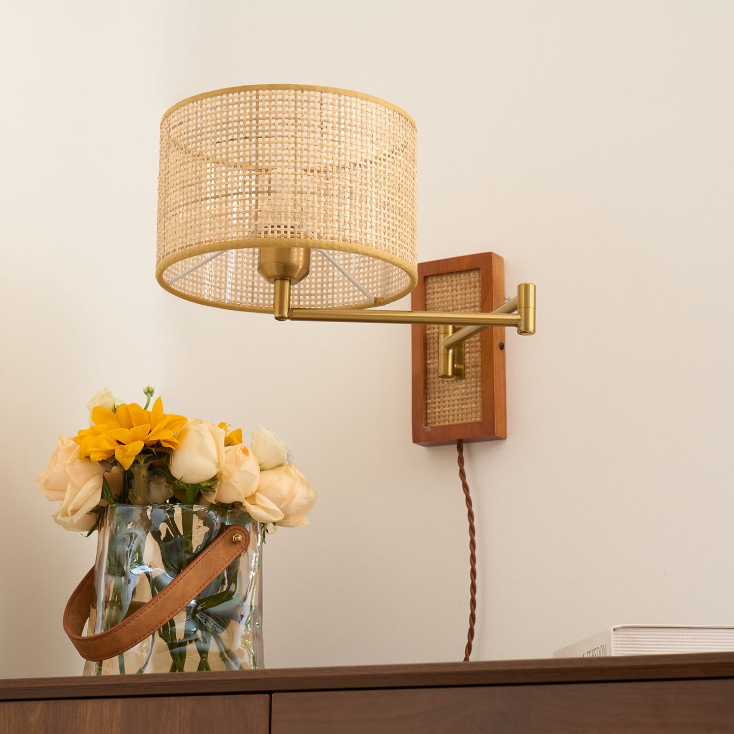 Éloise Bramley Swing Arm Wall Lamp