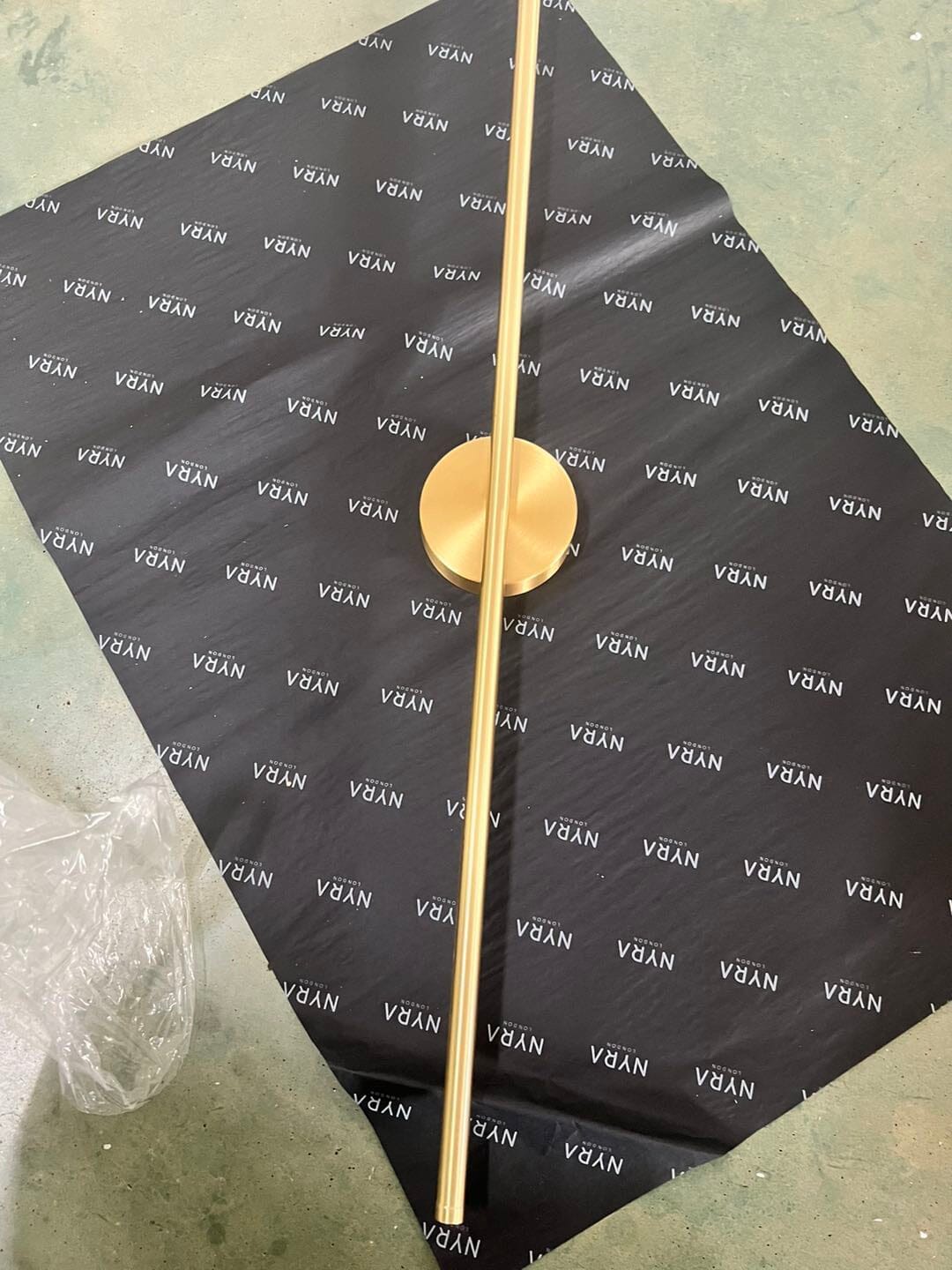 Elena Minimalist Linear Sconce
