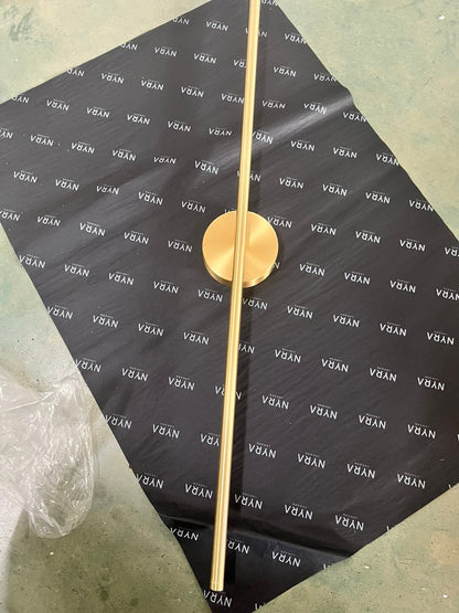 Elena Minimalist Linear Sconce