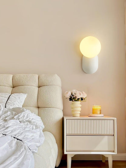 Aurélie Cantilever Wall Light Resin and Glass Decorative Lighting
