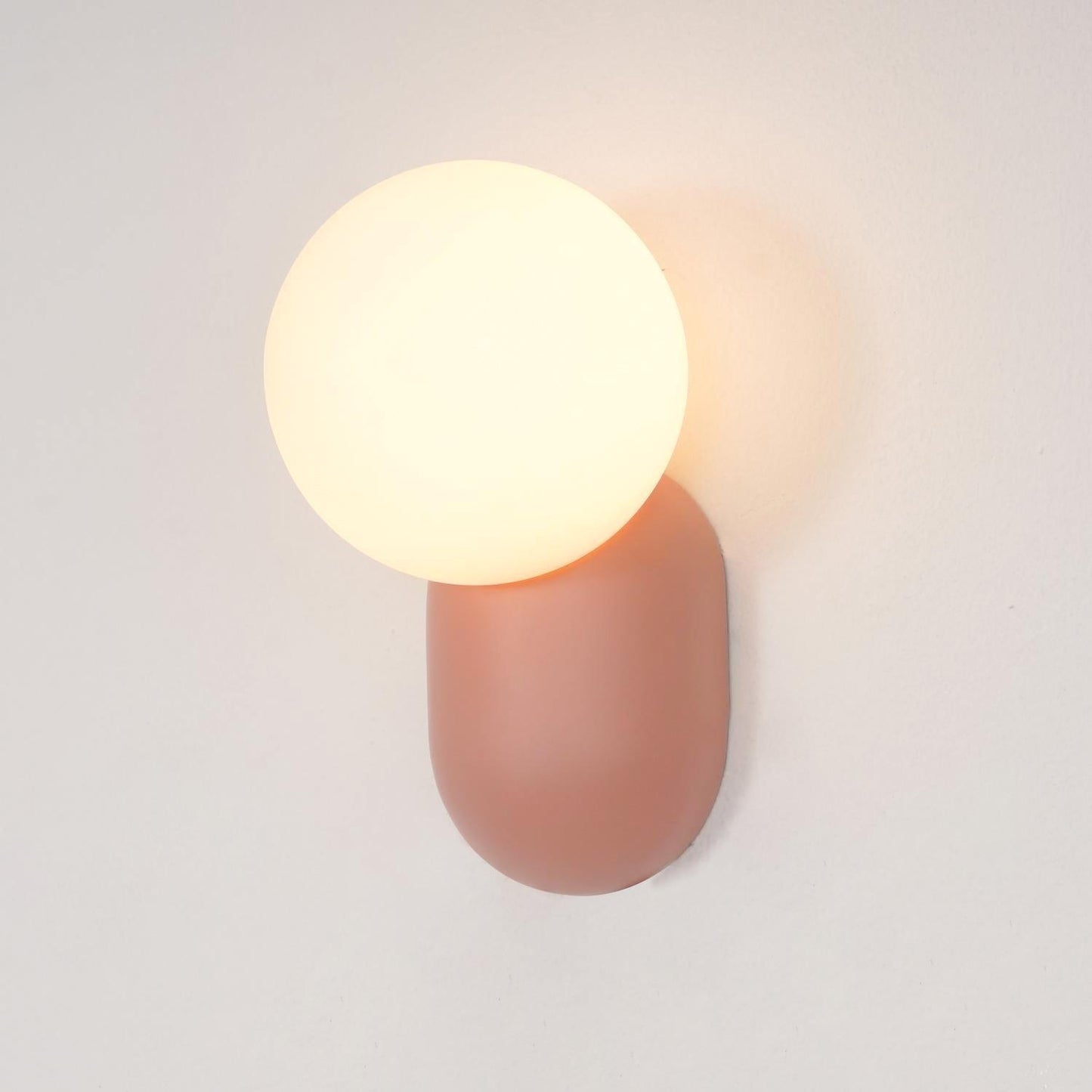 Aurélie Cantilever Wall Light Resin and Glass Decorative Lighting