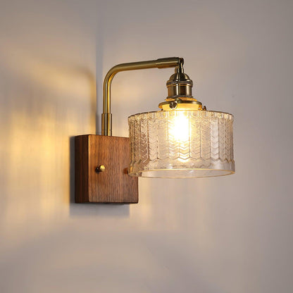 Eléonore Cavella Wall Lamp with Green Fish-Scale Glass Shade