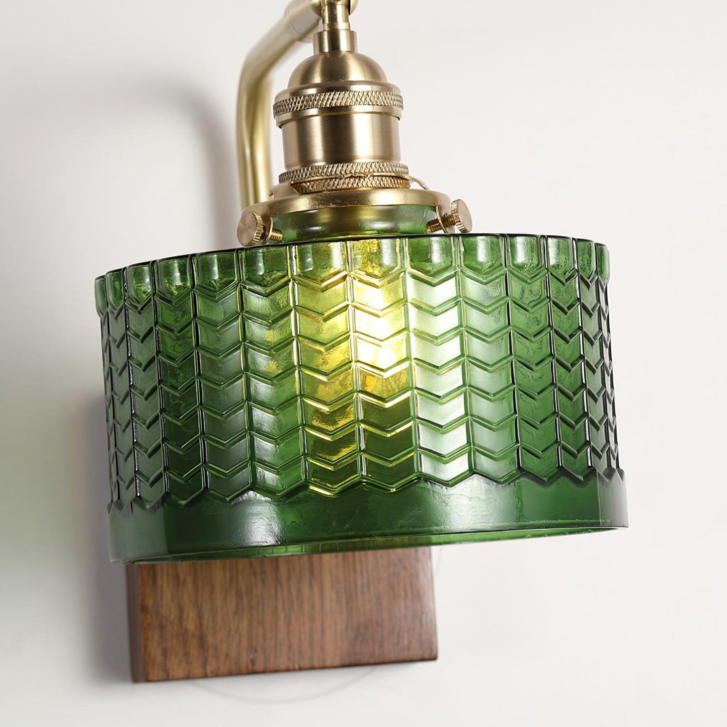 Eléonore Cavella Wall Lamp with Green Fish-Scale Glass Shade