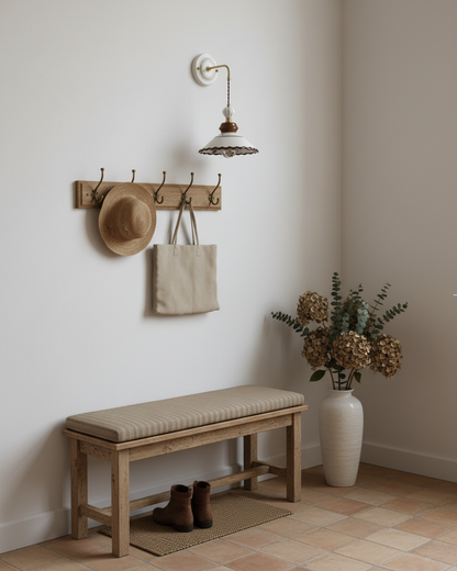 Élise Vintage Ceramic Wall Lamp with Scalloped Shade