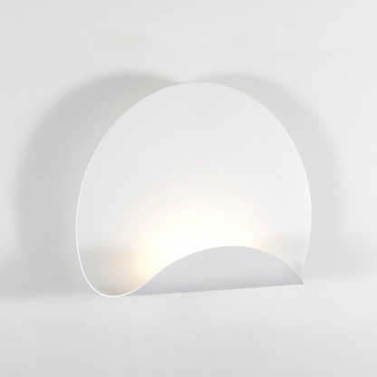 Aurélie Eclipse Curved Metal Wall Lamp