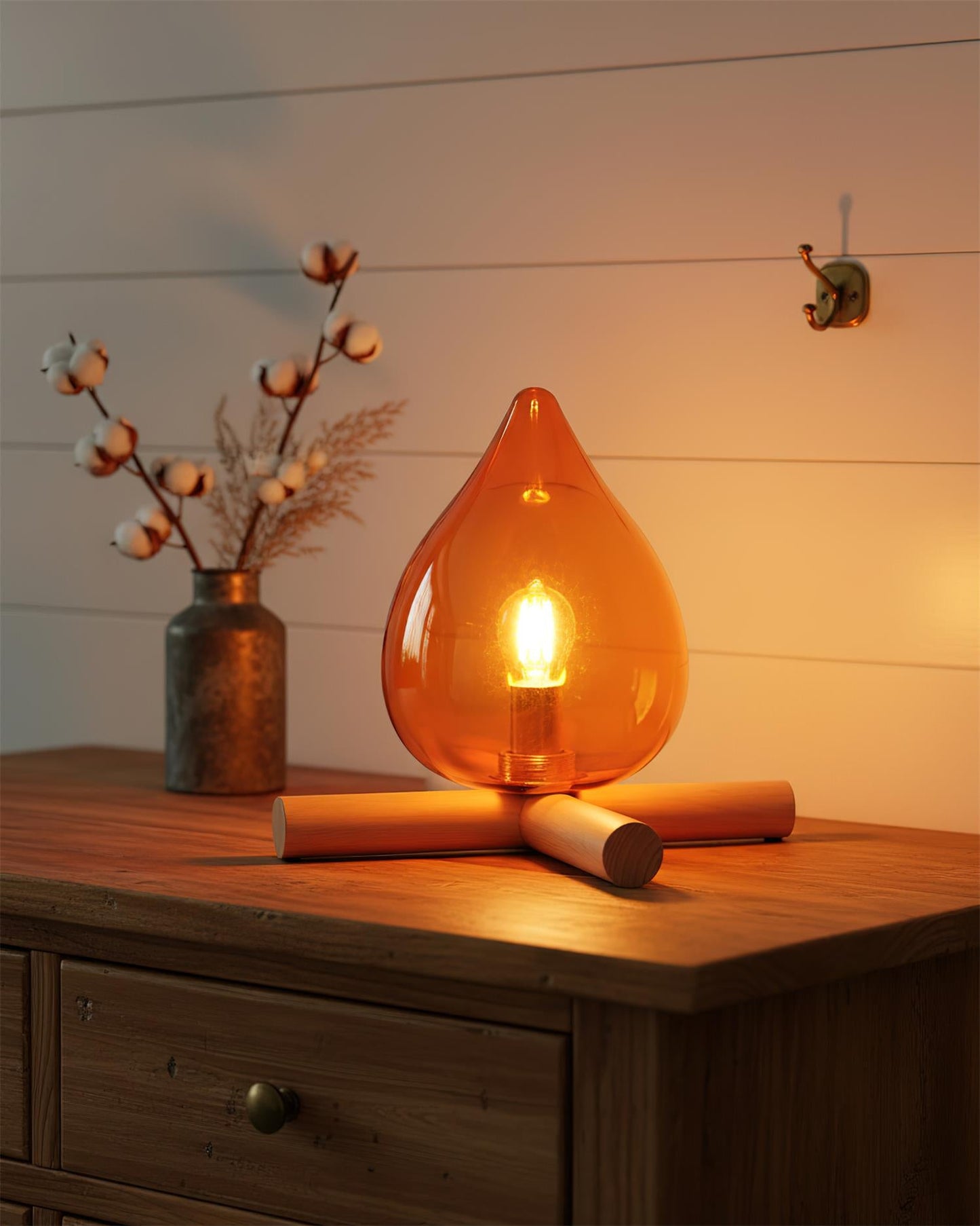 Élora Firebeam Glass Table Lamp with Wooden Base