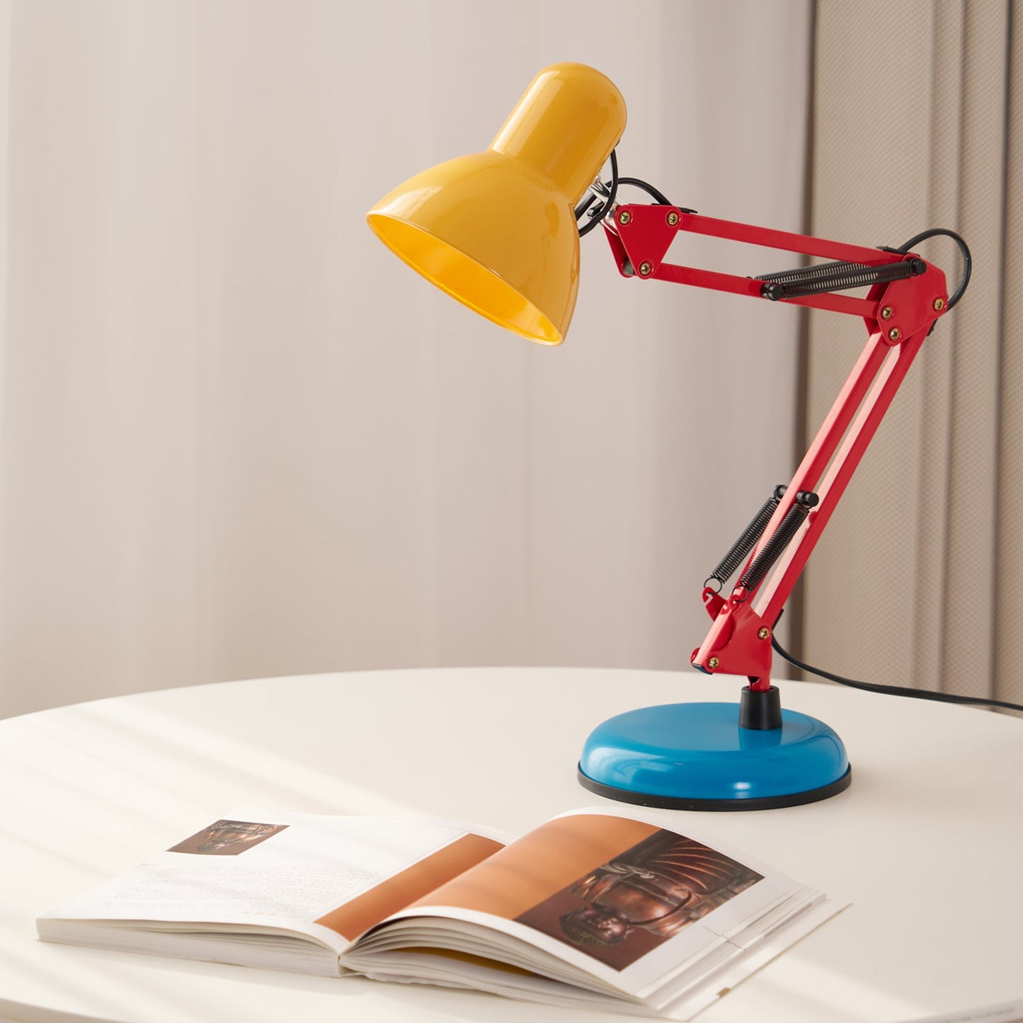 Solène Memphis Adjustable Table Lamp with Color Block Design