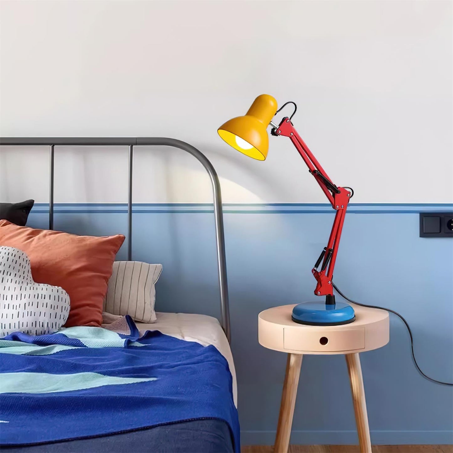 Solène Memphis Adjustable Table Lamp with Color Block Design