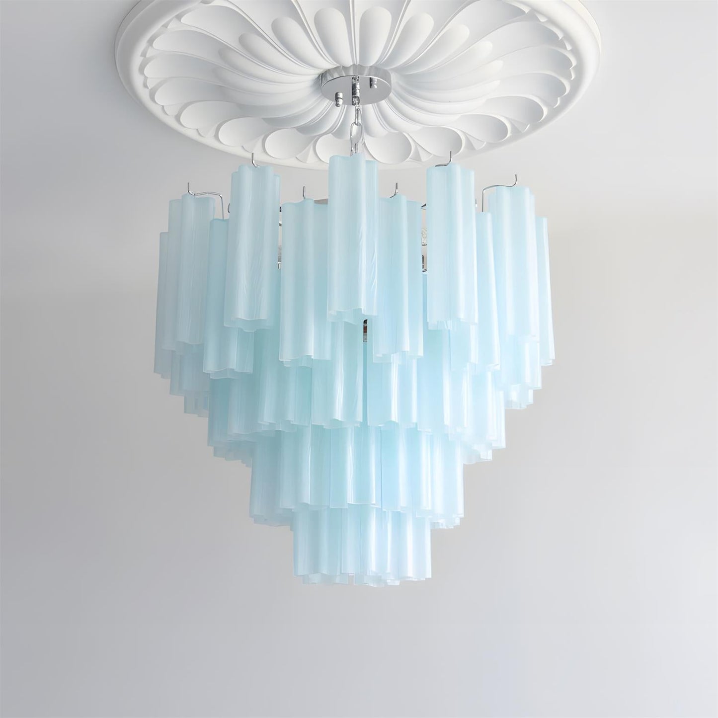 Élodie FrostTier Chandelier
