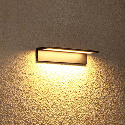 Amélia Outdoor Waterproof Wall Lamp Modern LED Fixture
