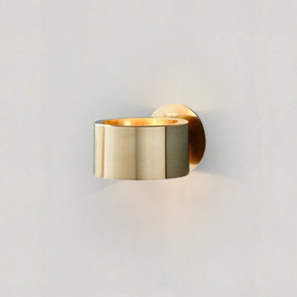 Amélie Golden Ring Wall Lamp with Modern Nordic Design