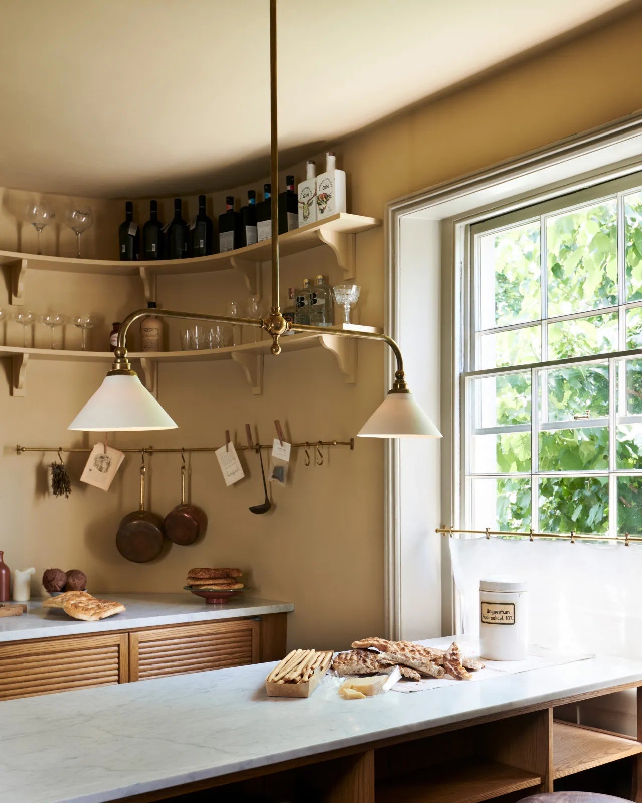 Clémence Heirloom Linear Chandelier