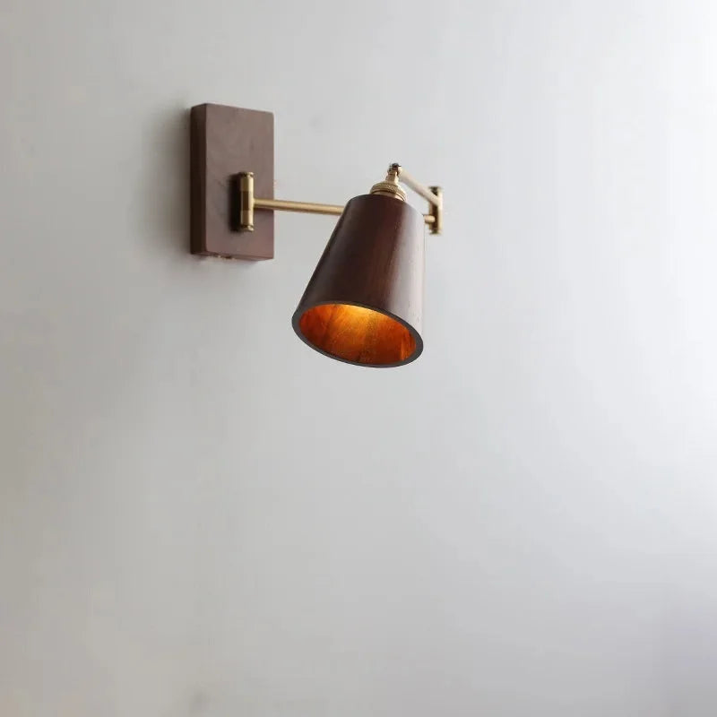 Élodie Ashwood Pivot Adjustable LED Wall Sconce
