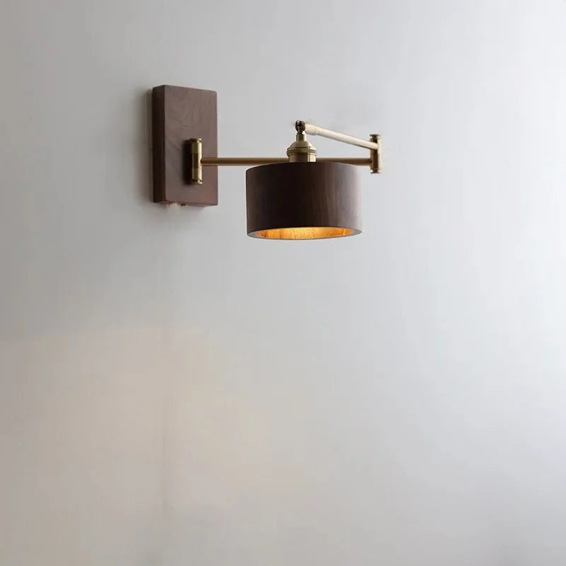 Élodie Ashwood Pivot Adjustable LED Wall Sconce