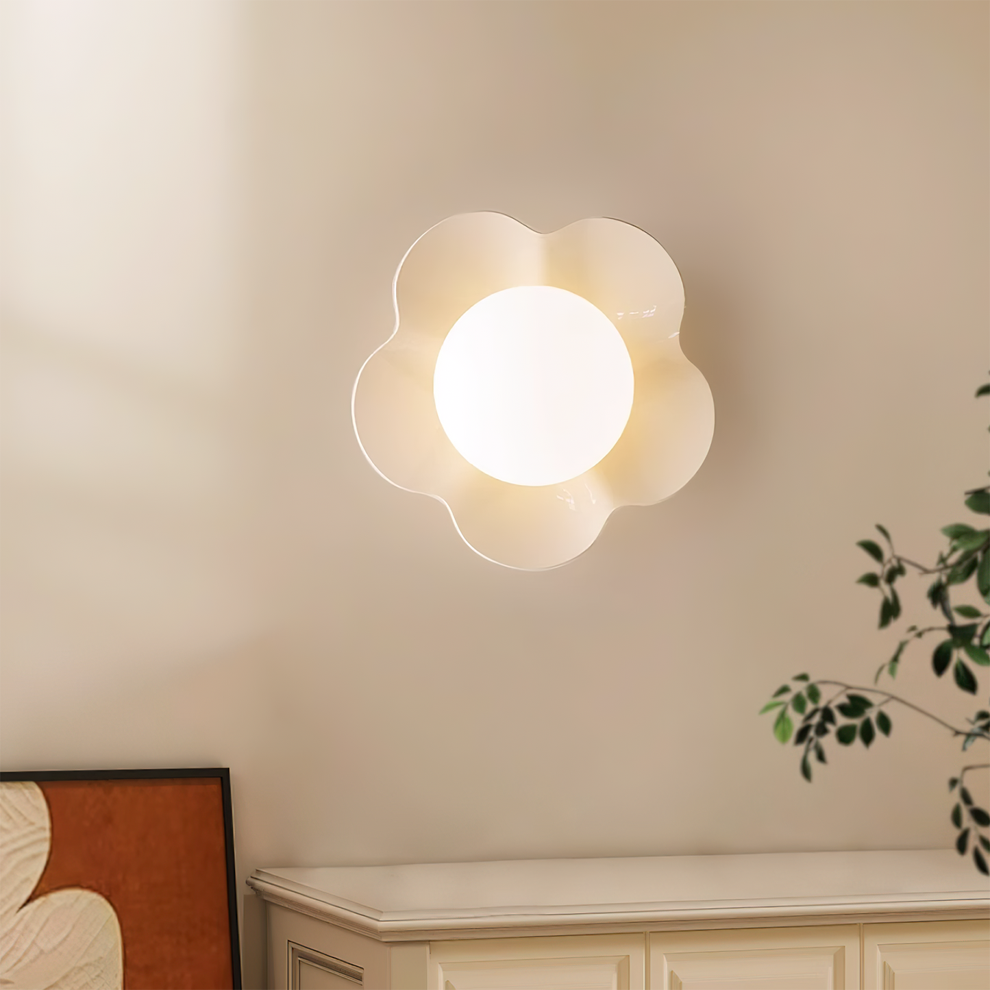 Camille La Fleur Wall Lamp with Resin Flower Shade