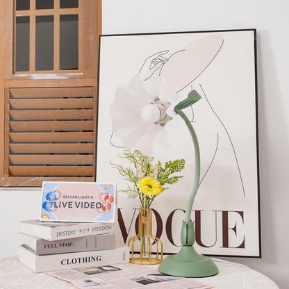 Isabelle Lily Flower Table Lamp with Elegant Floral Design