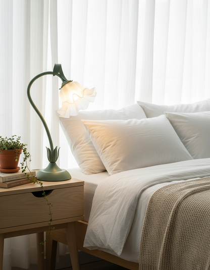 Isabelle Lily Flower Table Lamp with Elegant Floral Design