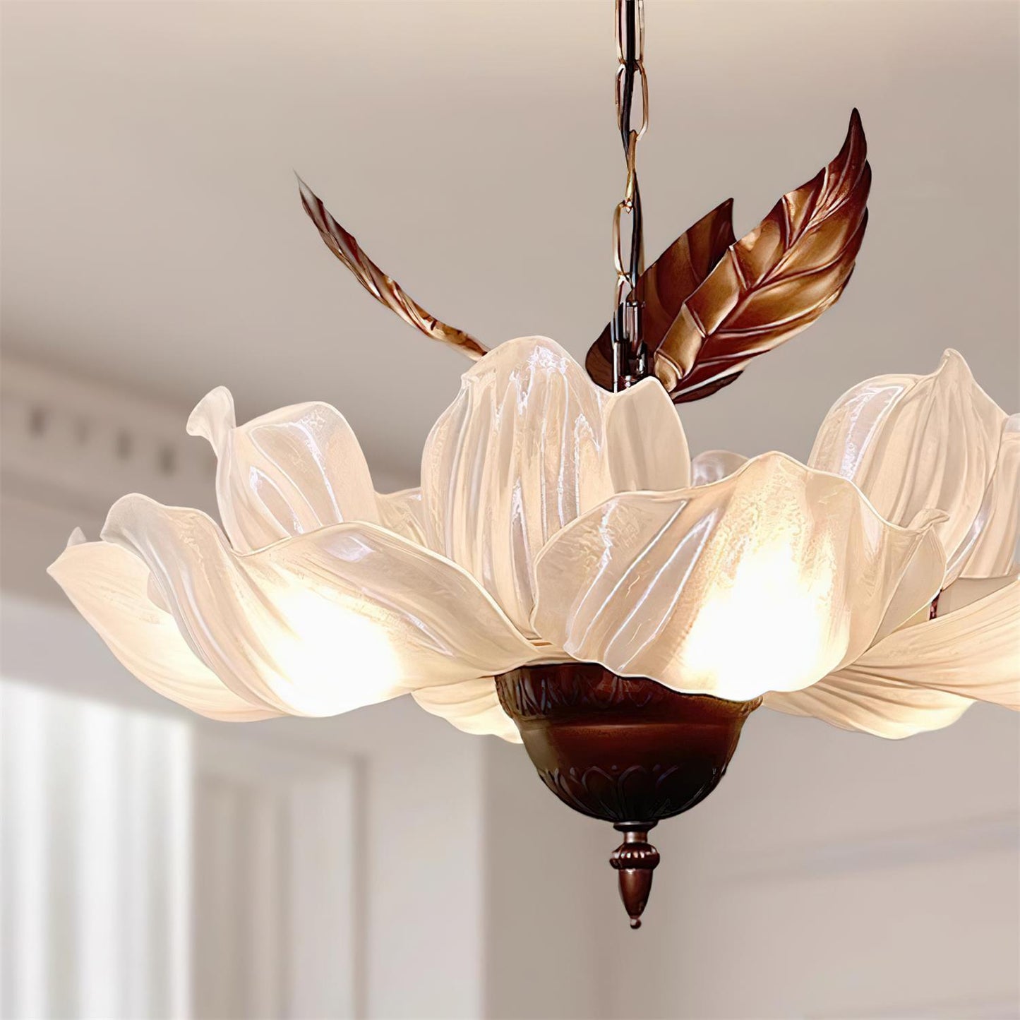 Amélie Bloom Chandelier