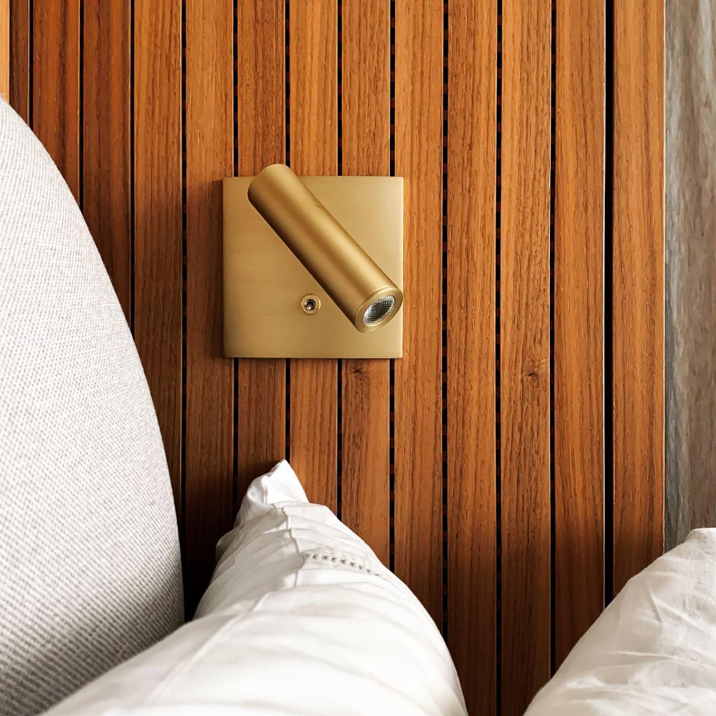 Clara Micro Square Switched Sconce