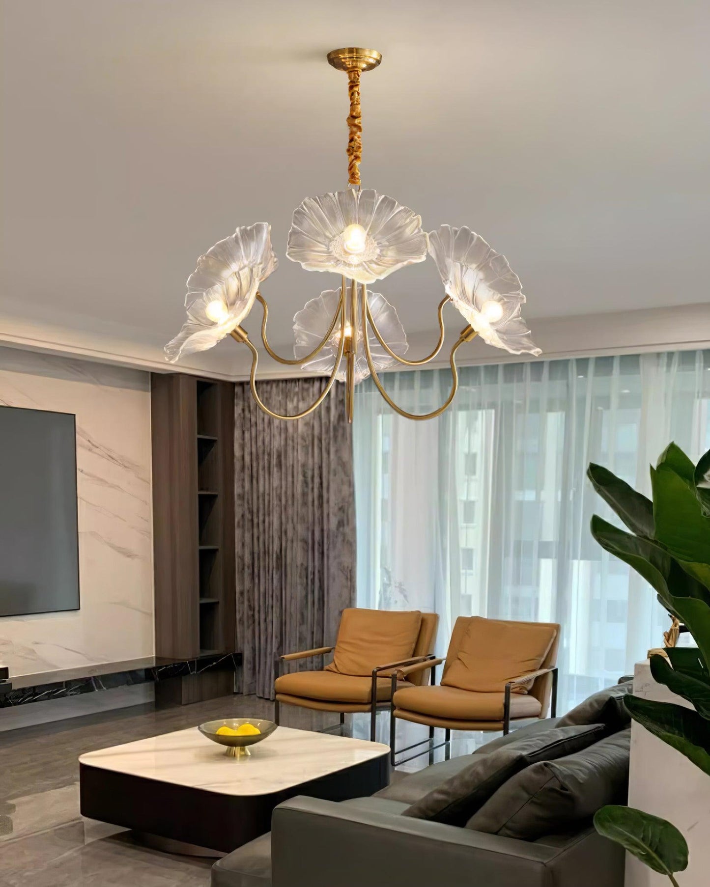 Ariane Leaf Chandelier