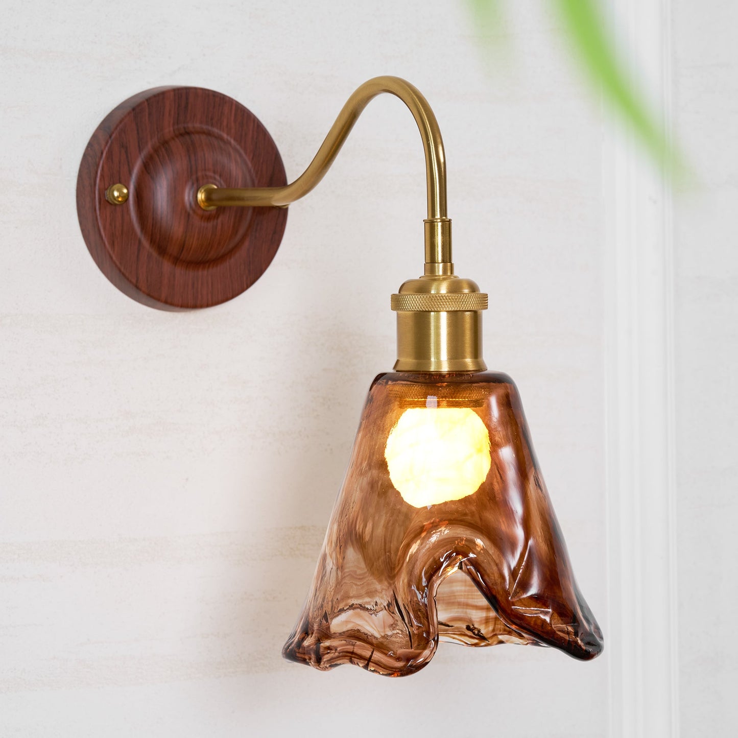 Élodie Nalia Amber Wall Lamp Metal and Glass Lighting