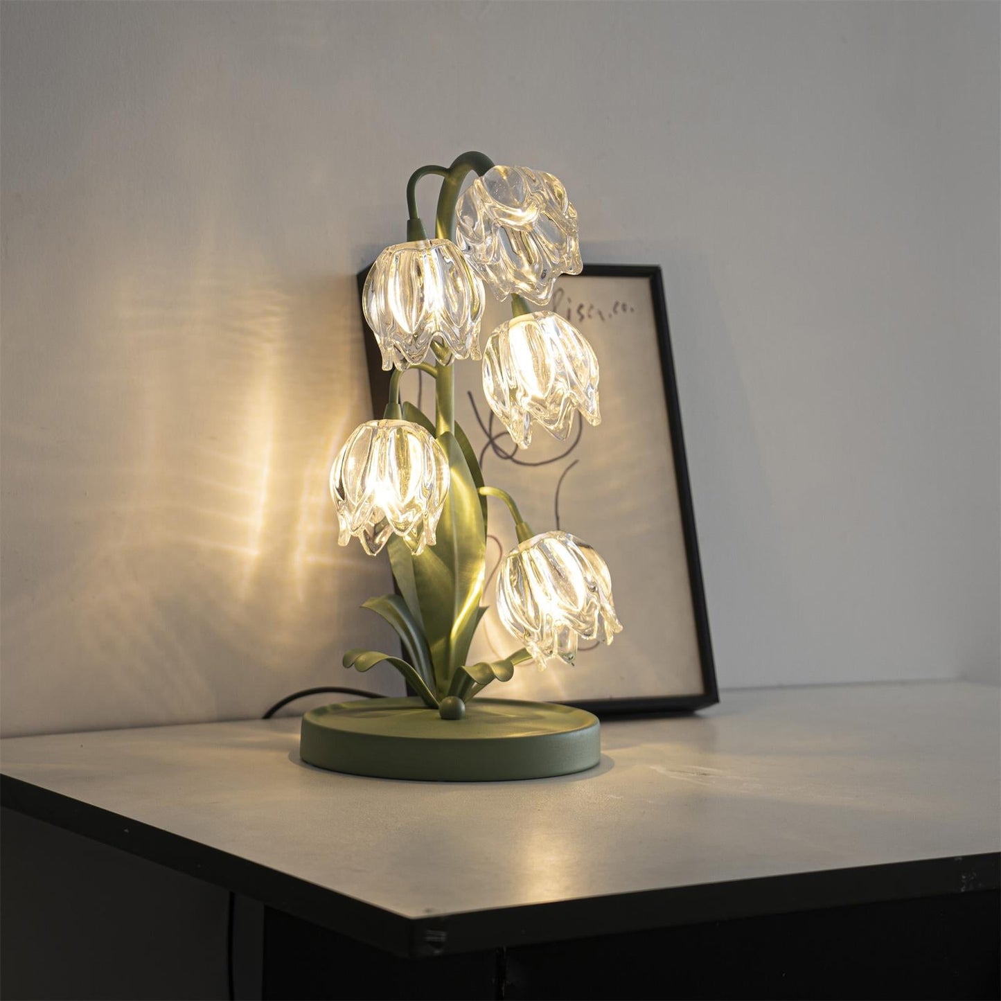 Aurélia Green Flower Table Lamp with Glass Petal Design