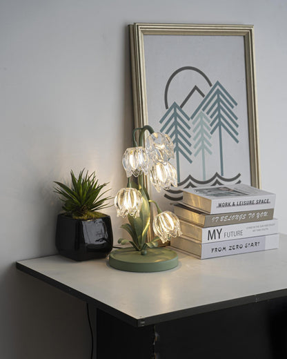 Aurélia Green Flower Table Lamp with Glass Petal Design
