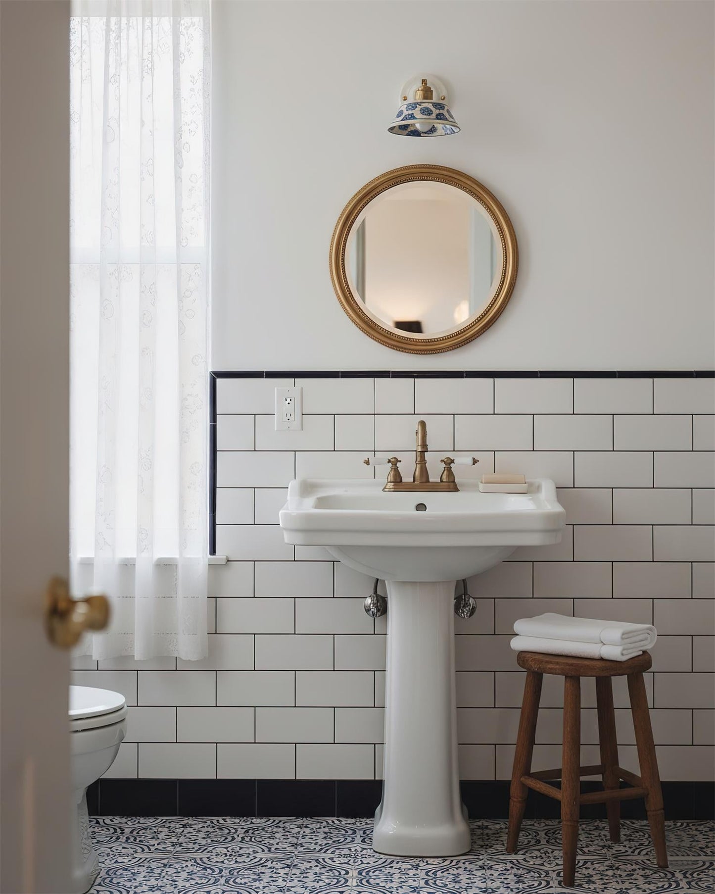 Amélie Porcelain Indigo Wall Lamp with Brass Accents