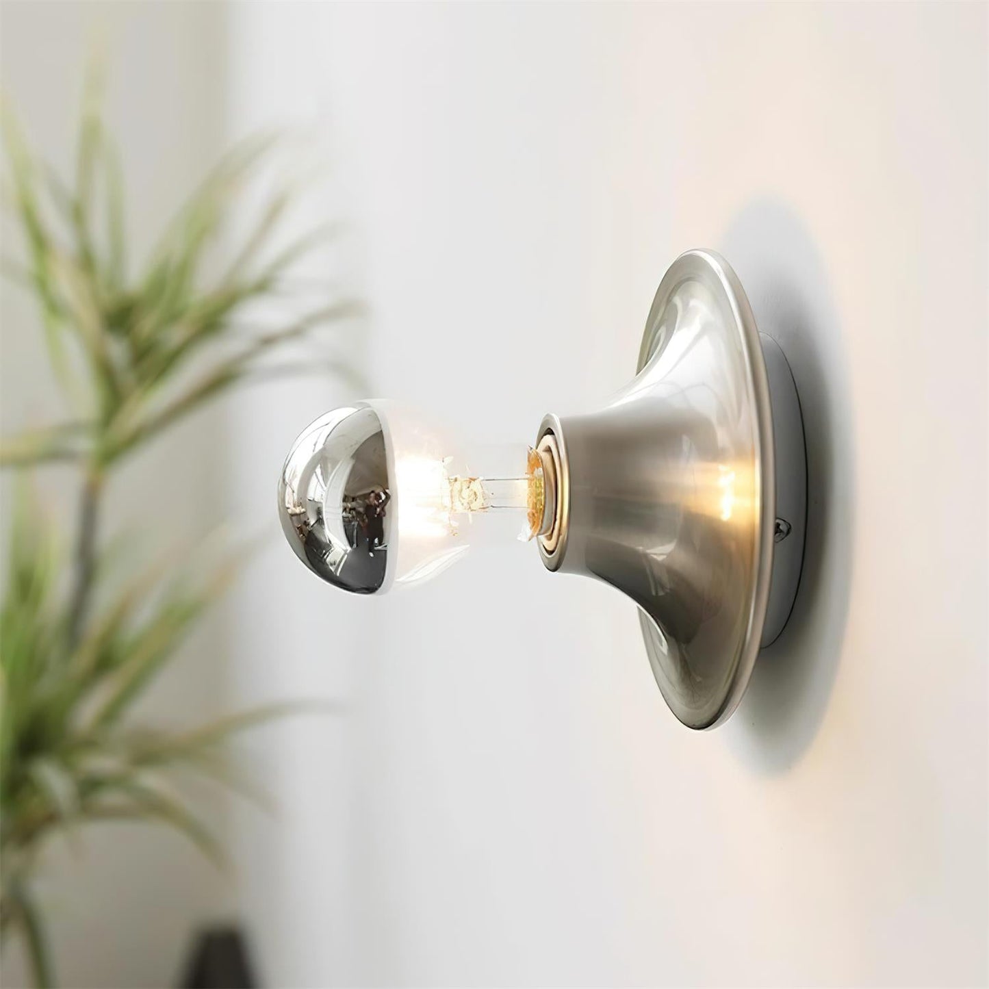 Clémence Radiora Wall Lamp Retro Ceramic & Metal Accent Lighting