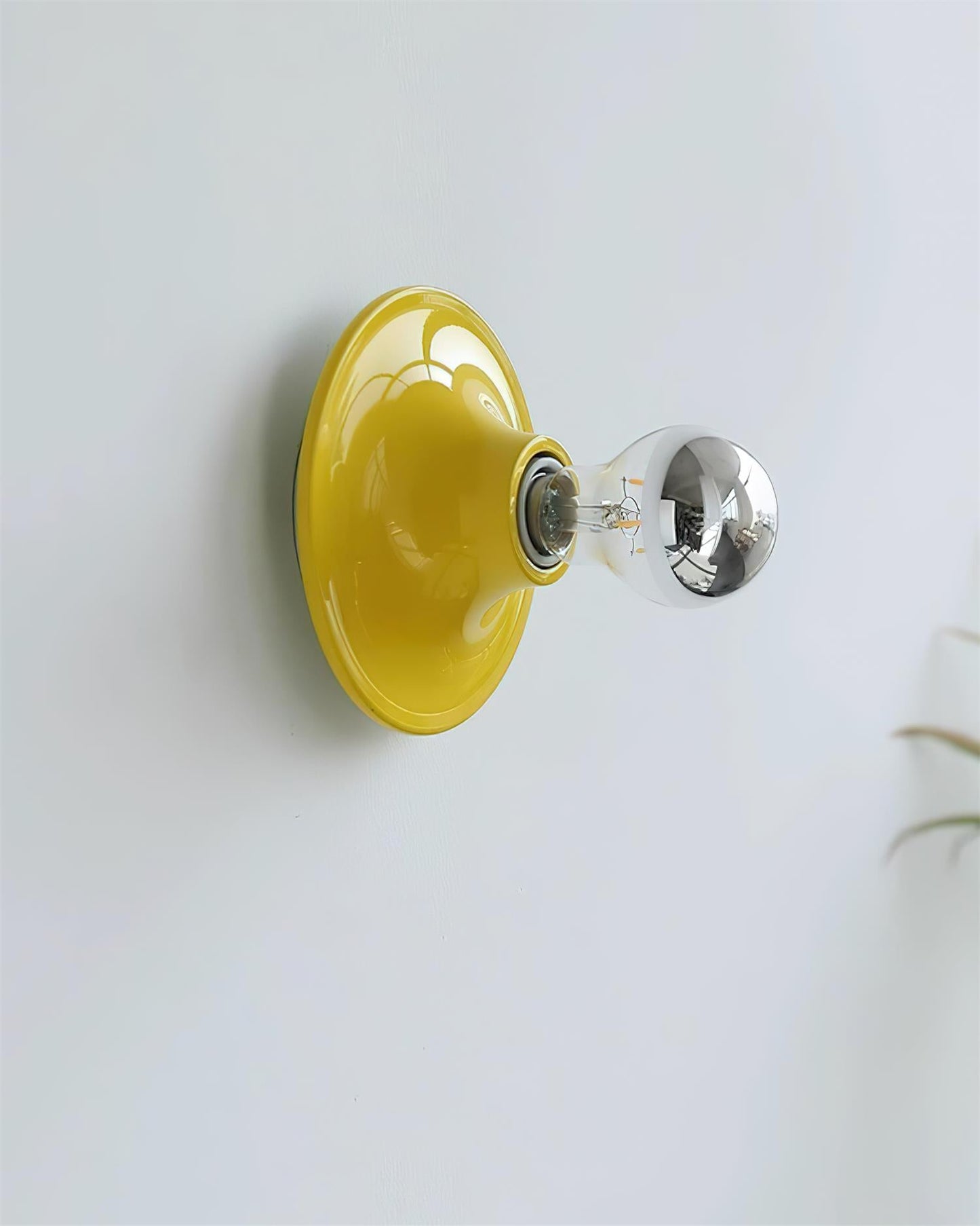 Clémence Radiora Wall Lamp Retro Ceramic & Metal Accent Lighting