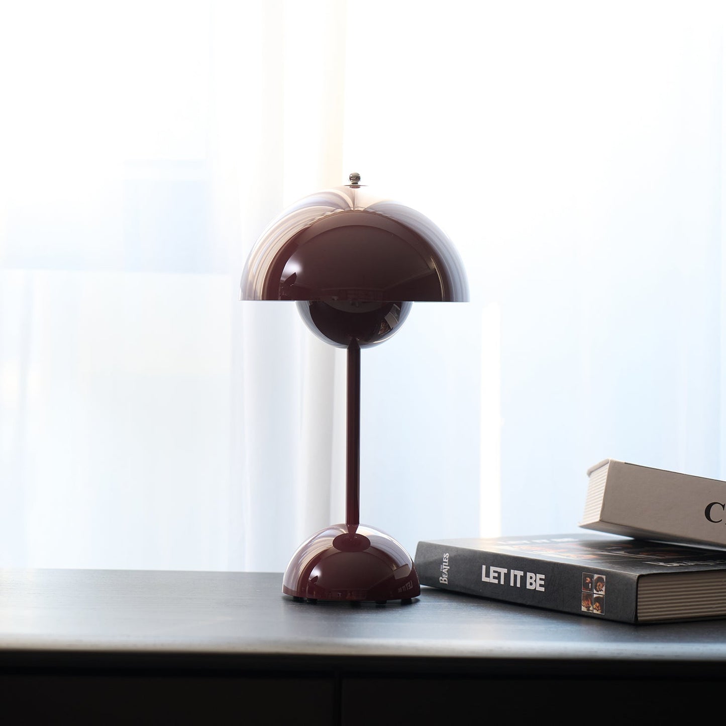 Élodie Rechargeable LED Desk Lamp with Double Sphere Design