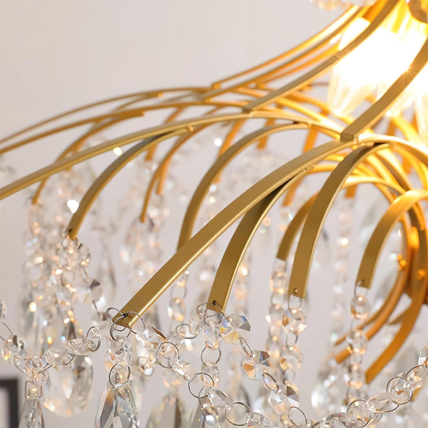 Célestine Crystal Wisteria Cascade Chandelier