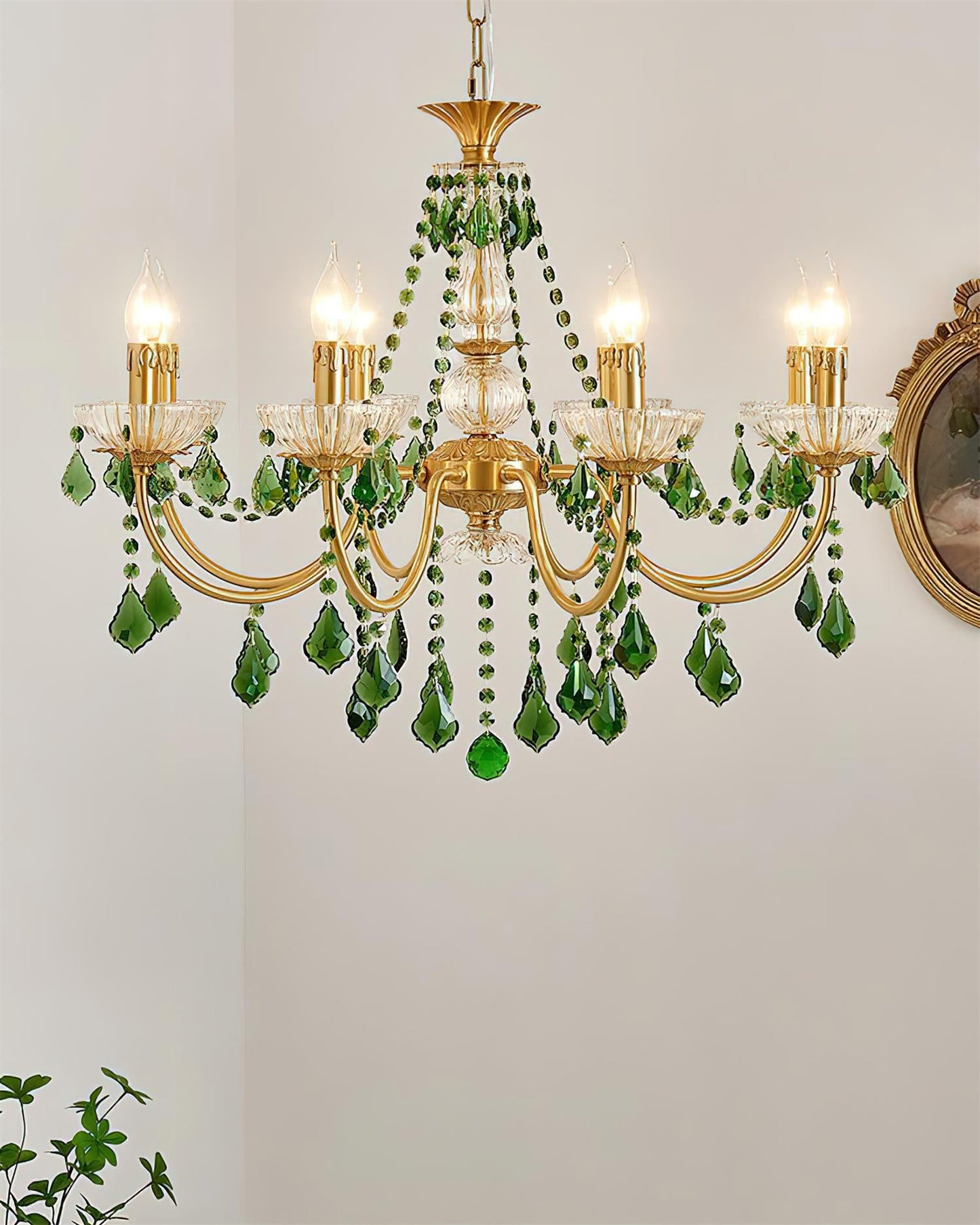 Geneviève Crystal Green Regal Chandelier